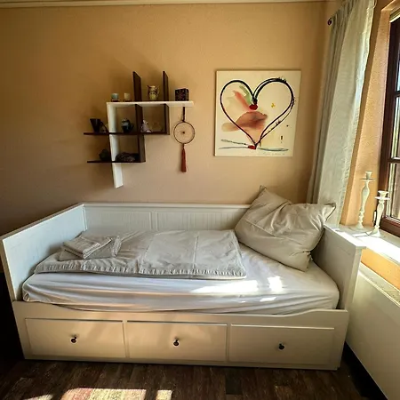 Tatil Evi Haus Bettina, Im Garten Zuhause Harrislee