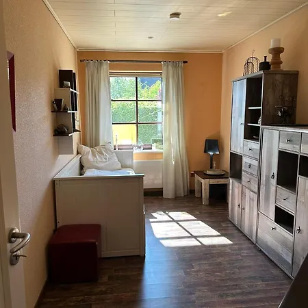 Haus Bettina, Im Garten Zuhause Tatil Evi *